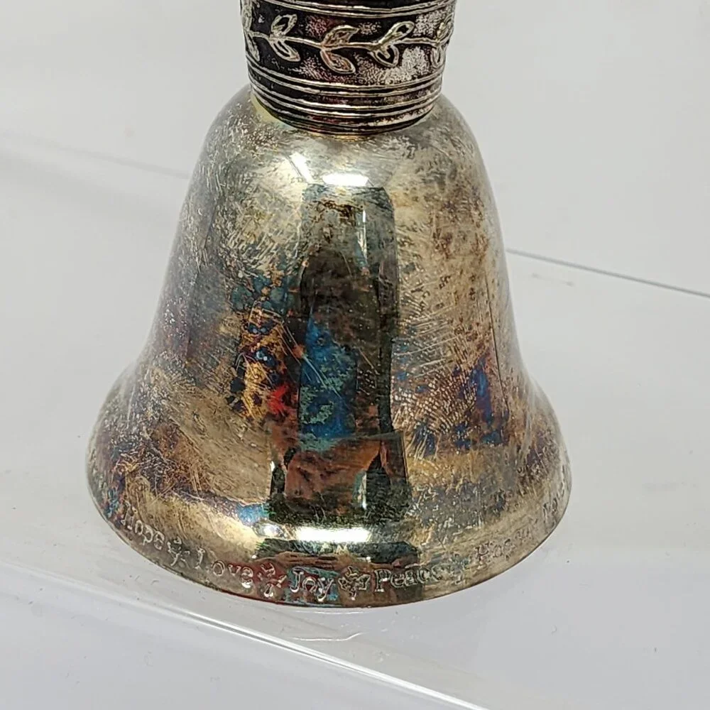 Madison Avenue Christmas Bell 2000 Silver Plated Making Spirits Bright Collector